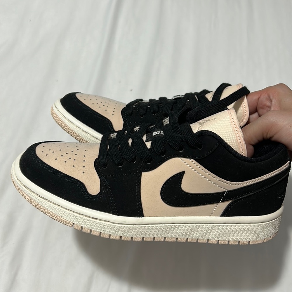 NIKE Dunks Low